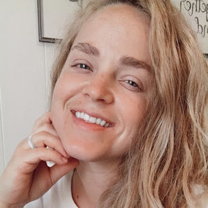 Meet your Posher, Courtney